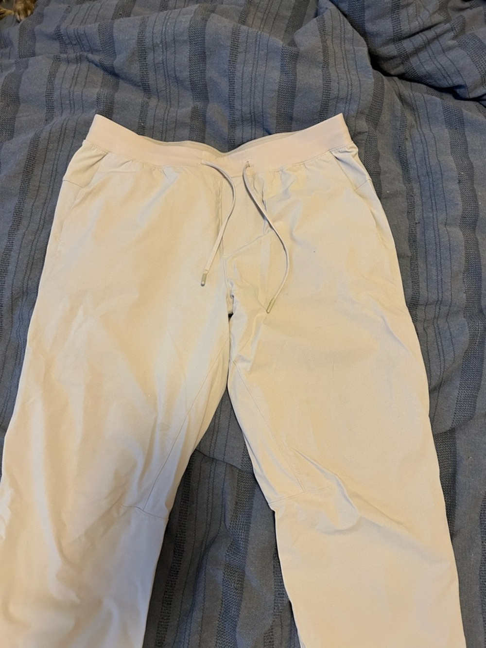 lululemon athletica Men's Cream Drawstring Joggers